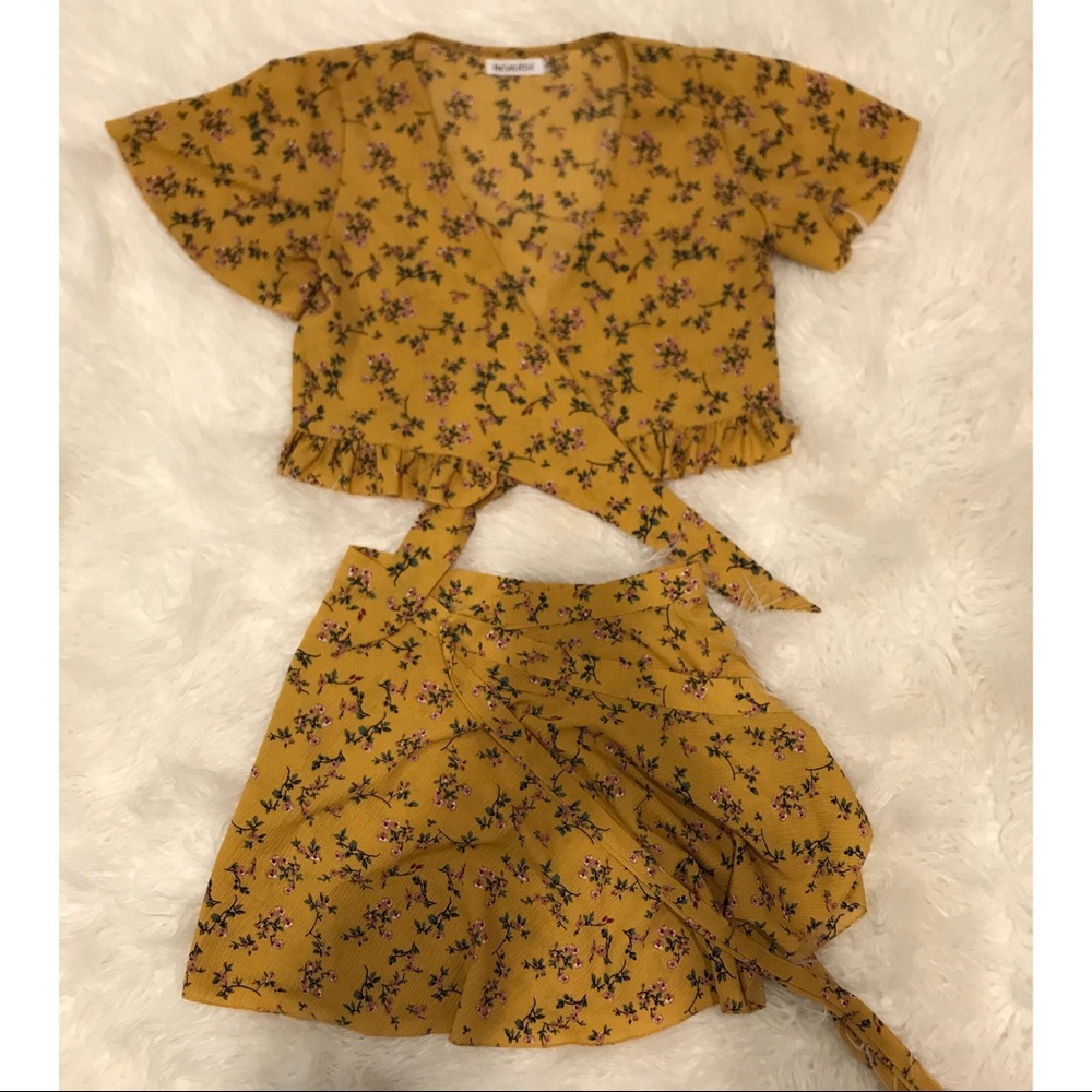 Mura Boutique Vintage 2 piece🌼